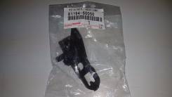 Крепление фары. Toyota Land Cruiser, GRJ200, URJ200, URJ202, URJ202W, UZJ200, UZJ200W, VDJ200 Двигатели: 1GRFE, 1URFE, 1VDFTV, 2UZFE, 3URFE