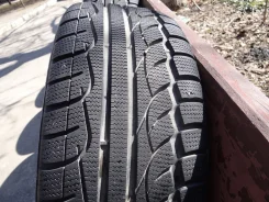 Kumho I'Zen XW KW17. ������, �/�, ����� 30�%
