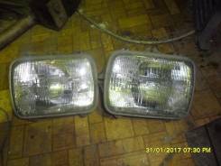 Фара. Mitsubishi Delica, P25V Mitsubishi Delica Star Wagon, P25V