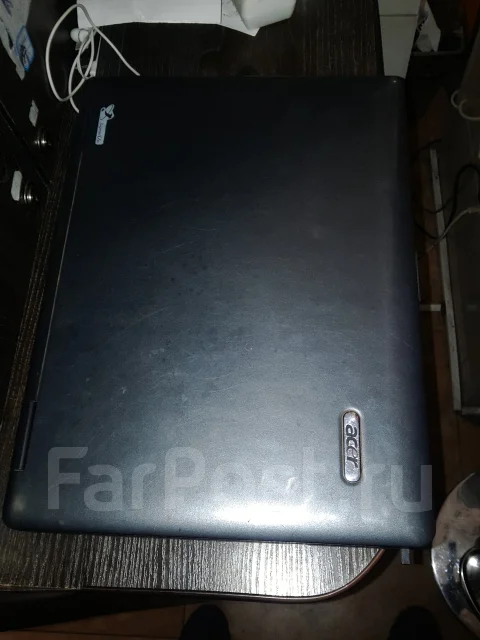 Acer Extensa. 8.4", 1 550����, ��� 2048 ��, ���� 3���, WiFi: 1, Bluetooth: 1, ����������� �� 1��. ����