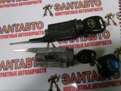 Личинка замка. Toyota