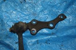 Крепление рычага подвески. Toyota Vista, SV40, SV41, SV30, VZV33, VZV32, CV30, CV40, VZV31, VZV30, SV35, SV42, SV32, SV33 Toyota Camry, VZV33, VZV32...