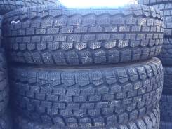Yokohama SY900. Зимние, без шипов, износ: 5%, 2 шт