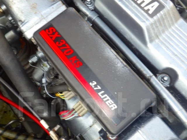 Yamaha PC-27. 2003 ���, ����� 9��., ��������� ������������, 330��.�., ������ ����