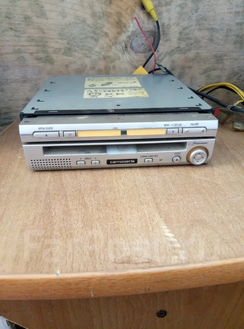 Pioneer Carrozzeria AVIC-DRV150 ����
