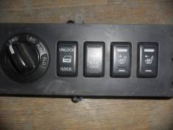Кнопка включения 4WD Nis D40, шт Nissan Navara D40, Nissan Pathfinder R51, YD25
