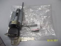 Личинка замка. Toyota Land Cruiser, FJ80, FZJ80, HDJ80, HZJ80 Двигатели: 3FE, 1HZ, 1HDT, 1FZFE, 3F, 1FZF