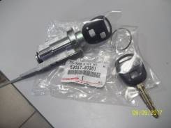 Личинка замка. Toyota Land Cruiser Prado, TRJ125, RZJ120, LJ120, LJ125, KDJ125, TRJ120, GRJ120, KZJ120, GRJ125, KDJ120, RZJ125 Двигатели: 1GRFE, 3RZFE...