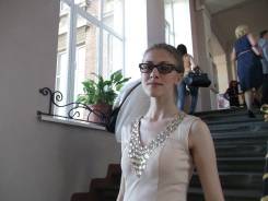 Преподаватель английского языка. Высшее образование