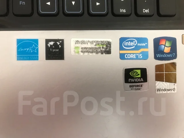 Samsung 300E5A. 15.6", 2,5����, ��� 4 ��, ���� 500���, WiFi: 1, Bluetooth: 1, ����������� �� 3��. ����