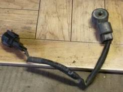 Датчик детонации. Nissan: Patrol, Wingroad, Presage, Stagea, Maxima, Bluebird Sylphy, Ambulance, Gloria, March, Cube, Terrano, Prairie, Liberty, March...
