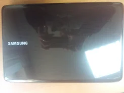 Samsung R540. 15.6", 2,5����, ��� 4 ��, ���� 320���, WiFi, Bluetooth
