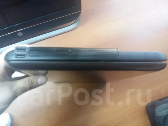 Samsung R540. 15.6", 2,5����, ��� 4 ��, ���� 320���, WiFi: 1, Bluetooth: 1 ����