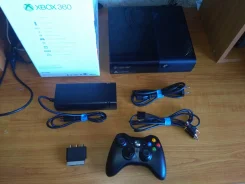 Microsoft Xbox 360 E ����