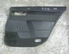 Обшивка двери. Opel Omega