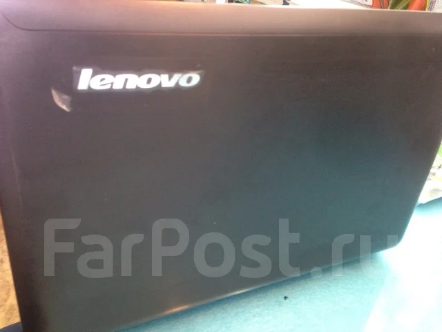 Lenovo IdeaPad Z575. 15.6", 1 900����, ��� 4 ��, ���� 500���, WiFi: 1, Bluetooth: 1, ����������� �� 2��. ����