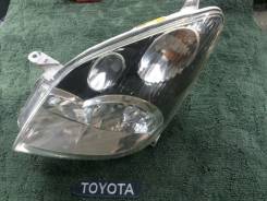 Фара. Toyota Corolla Spacio
