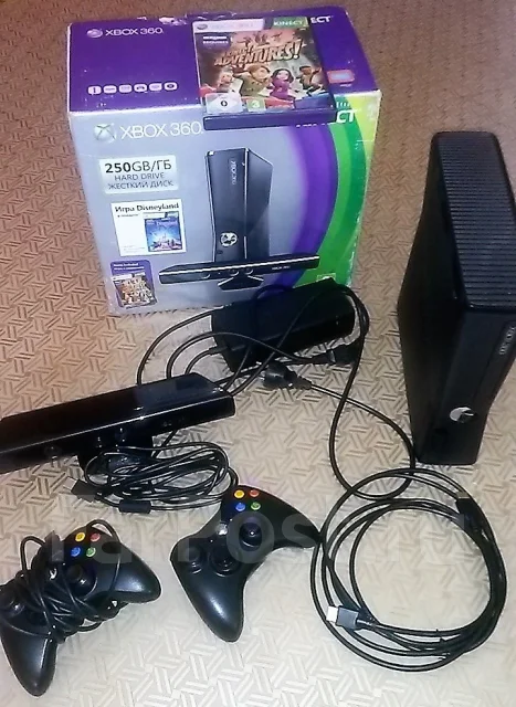 Microsoft Xbox 360 Slim ����