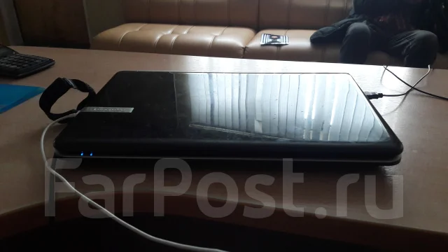 Packard Bell. 15.6", 23����, ��� 4 ��, ���� 250���, WiFi: 1, Bluetooth: 1, ����������� �� 2��. ����