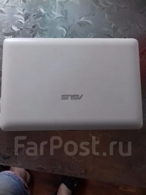 Asus Eee PC 1015BX. 10", ��� 2048 ��, WiFi: 1, Bluetooth: 1 ����