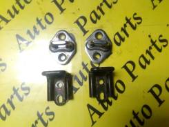 Крепление. Toyota: Cressida, Lite Ace, Regius Ace, Corona, Camry Gracia, Corolla, Tercel, Raum, Town Ace Noah, Estima, Vista, Sprinter, Carina, Sprint...