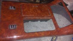 Панель салона. Toyota Crown, JZS171, JZS175W, JZS171W, JZS173W, JZS135, JZS157, JZS179, JZS145, JZS133, JZS155, JZS177, JZS143, JZS131, JZS153, JZS175...