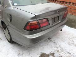 Задняя часть автомобиля. Honda Accord, CF4