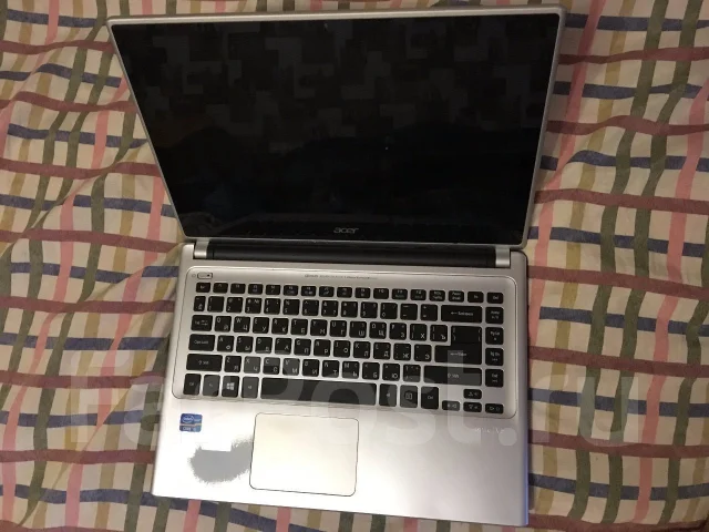 Acer Aspire V5-471G-53334G50Mass. 14", 1 800����, ��� 4 ��, ���� 500���, WiFi: 1, Bluetooth: 1, ����������� �� 3��. ����