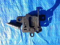 Замок капота. Subaru Legacy B4, BL9, BLE, BL5 Subaru Legacy, BLE, BP5, BL, BL5, BP9, BP, BL9, BPE Subaru Outback, BPE Двигатели: EJ20X, EZ30D, EJ204...