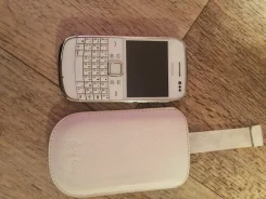 Nokia E6. �/�