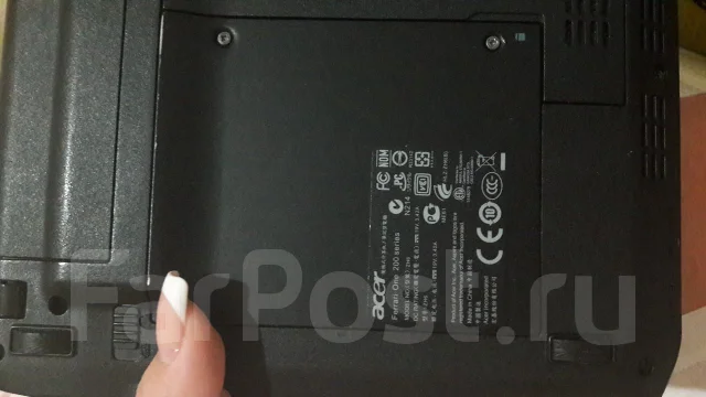 Acer Ferrari. WiFi: 1, Bluetooth: 1 ����