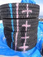 Dunlop Dectes SP001. Зимние, без шипов, 2013 год, износ: 10%, 1 шт