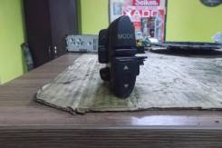 Переключатель на рулевом колесе. Toyota Crown, JZS155, JZS151