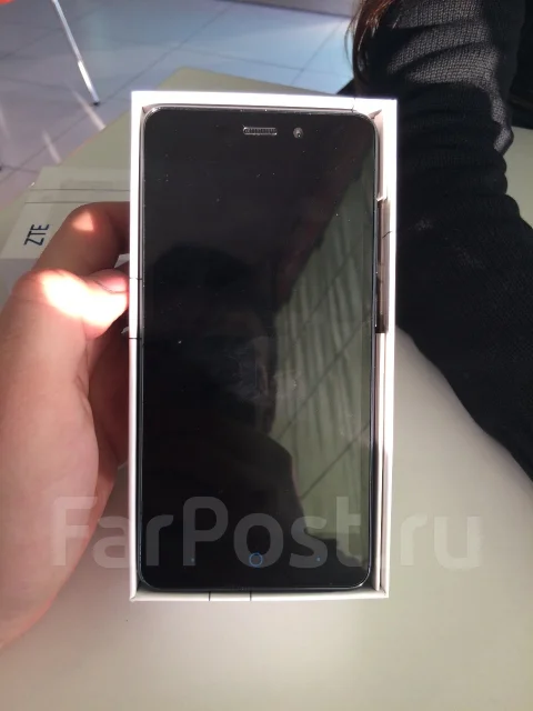 ZTE Blade X3. ����� ����