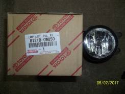 Фара. Toyota: Prius a, Toyoace, Corolla Rumion, Voxy, RAV4, Noah, Auris, Dyna, Land Cruiser Prado Двигатели: 2ZRFXE, 1KDFTV, 1TRFPE, 2TRFE, 3RZFPE, 1R...