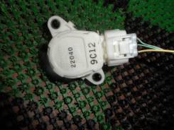 Концевик под педаль тормоза. Toyota Mark II, GX100, JZX100 Toyota Cresta, GX100, JZX100, GX105, LX100 Toyota Chaser, GX100, JZX100, SX100, GX105, LX10...