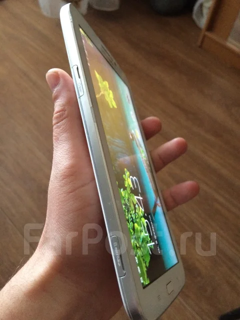 Samsung Galaxy Tab 3 ����