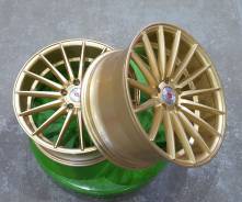 Vossen. 8.5/9.5x19, 5x120.00, ET35/35, ЦО 72,6 мм.