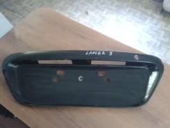 Рамка под номер крышки багажника Lancer 9 2002-2006. Mitsubishi Lancer