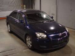 Toyota Avensis. AZT250