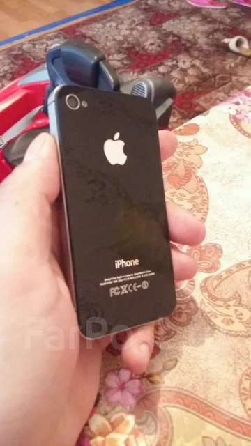 Apple iPhone 4s 8Gb. �/� ����