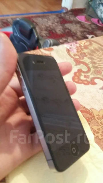 Apple iPhone 4s 8Gb. �/� ����