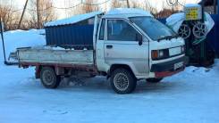 Toyota Lite Ace. Тоёта литайс, 1 800 куб. см., 1 000 кг.