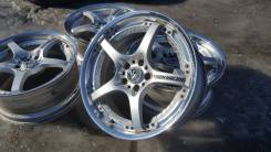 RAYS VOLK RACING. 8.5x19, 5x114.30, ET42, ЦО 73,0 мм.