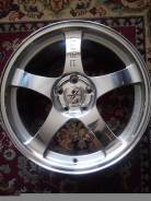 Fondmetal. 8.0x18, 5x112.00, ET50, ЦО 57,1 мм.