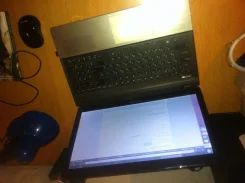 Asus K55VD. 15.6", 2,5����, ��� 6 ��, ���� 700���, WiFi, Bluetooth, ����������� �� 4��. ����
