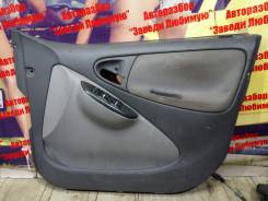 Обшивка двери. Toyota Vitz Toyota Platz