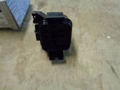 Блок реле. Renault Scenic Renault Fluence Двигатели: H5F, K9K, M4R, H4J, F9Q, R9M, M9R, K4M, 5AM, H4M, F4R
