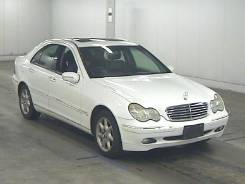 Задняя часть автомобиля. Mercedes-Benz W203 Mercedes-Benz C-Class, W203