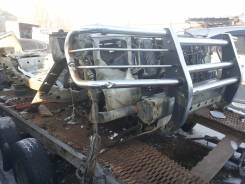 Рамка радиатора. Mitsubishi Pajero, V43W